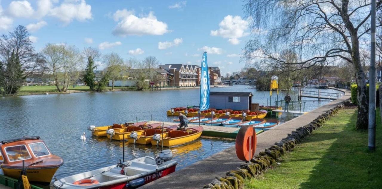 Beautiful Windsor Cottage, Amazing Location, The Castle, Ascot, Legoland, Free Parking Super Close Exterior photo